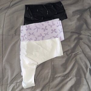 PINK/VS Thong Bundle